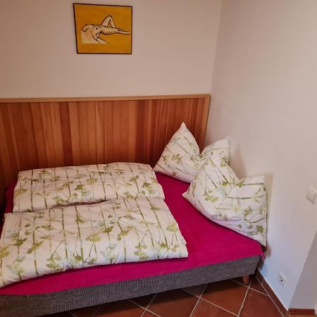 Altstadtjuwel Mit Sauna Sankt Veit an der Glan Exteriör bild