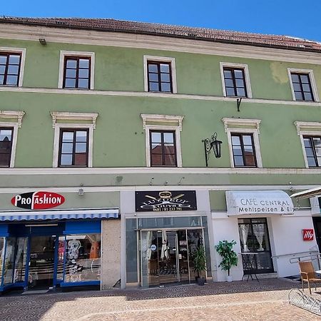 Altstadtjuwel Mit Sauna Sankt Veit an der Glan Exteriör bild