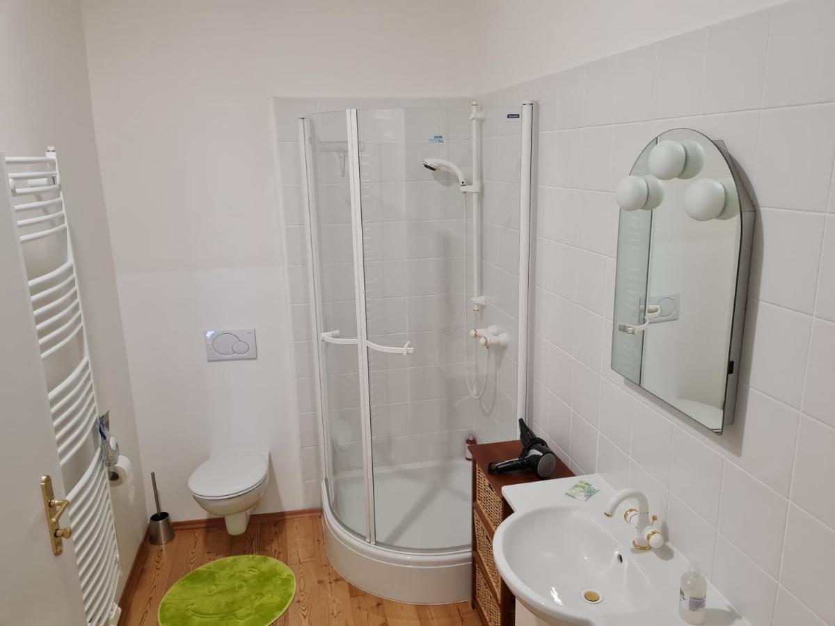 Altstadtjuwel Mit Sauna Sankt Veit an der Glan Exteriör bild
